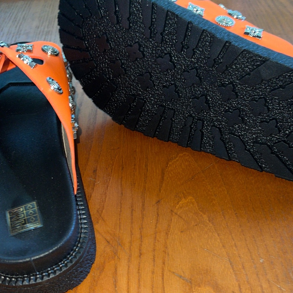 Women Sandals with Decorative Buckles - Picture 6 of 6